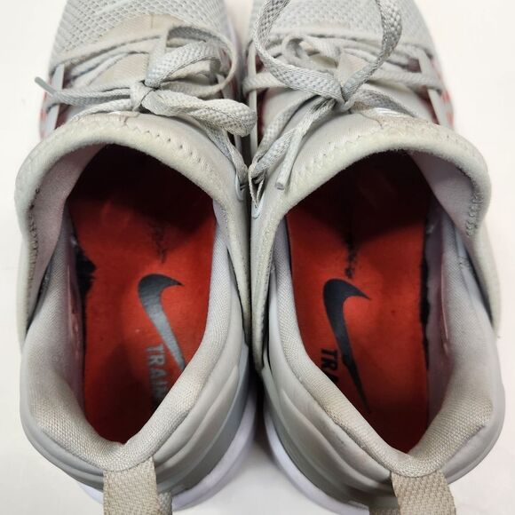 Athletic_Shoes